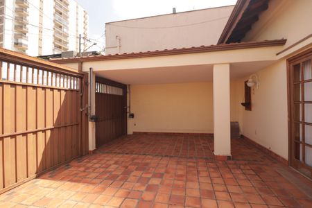 Casa à venda com 210m², 3 quartos e 2 vagas Casa à venda com 210m², 3 quartos e 2 vagasGaragem