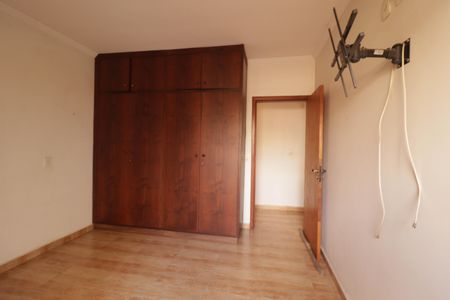 Casa à venda com 210m², 3 quartos e 2 vagas Casa à venda com 210m², 3 quartos e 2 vagasSuíte 2