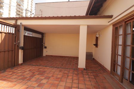 Casa à venda com 210m², 3 quartos e 2 vagas Casa à venda com 210m², 3 quartos e 2 vagasGaragem
