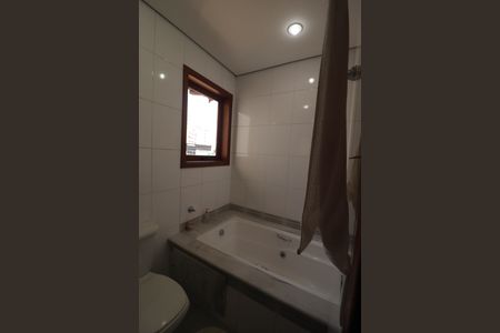 Casa à venda com 210m², 3 quartos e 2 vagas Casa à venda com 210m², 3 quartos e 2 vagasBanheiro da Suíte 3