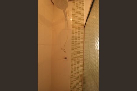 Casa à venda com 210m², 3 quartos e 2 vagas Casa à venda com 210m², 3 quartos e 2 vagasBanheiro da Suíte 1