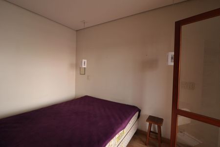 Casa à venda com 210m², 3 quartos e 2 vagas Casa à venda com 210m², 3 quartos e 2 vagasSuíte 3