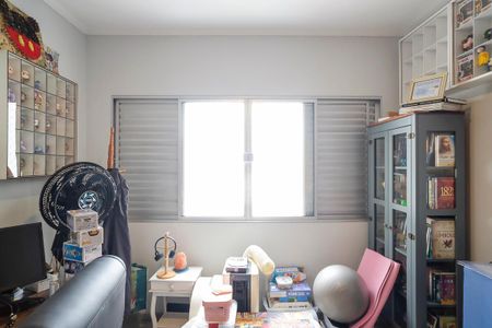 Apartamento à venda com 90m², 2 quartos e 1 vagaQuarto 2