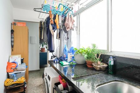 Apartamento à venda com 90m², 2 quartos e 1 vagaÁrea de serviço