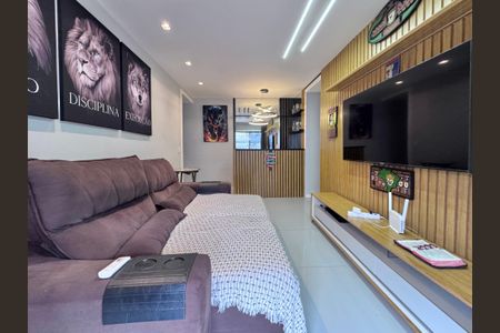 Apartamento à venda com 72m², 2 quartos e 1 vagaSala