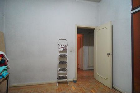 Casa à venda com 380m², 5 quartos e 5 vagasQuarto 2