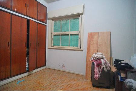 Casa à venda com 380m², 5 quartos e 5 vagasQuarto 2