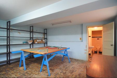 Casa à venda com 380m², 5 quartos e 5 vagasQuarto 5