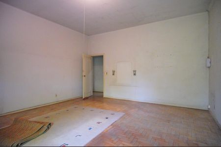 Casa à venda com 380m², 5 quartos e 5 vagasQuarto 1