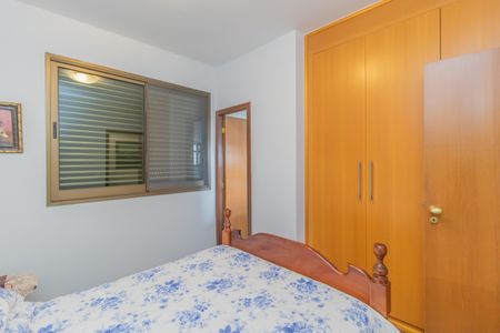 Apartamento à venda com 161m², 4 quartos e 4 vagasSuíte 1