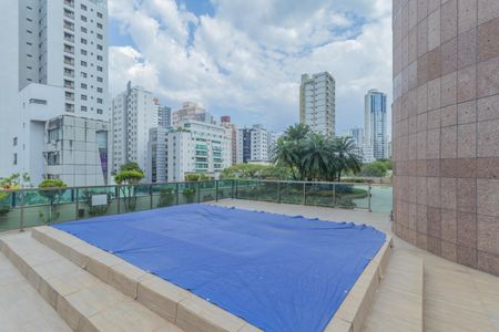 Apartamento à venda com 161m², 4 quartos e 4 vagasÁrea comum