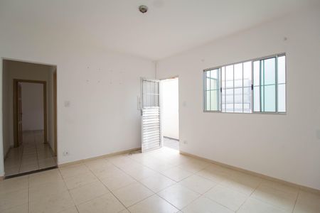 Sala de casa para alugar com 2 quartos, 65m² em Vila Sao Vicente, São Paulo