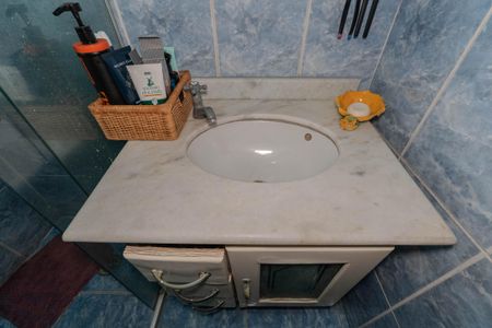 Apartamento à venda com 131m², 2 quartos e sem vaga Apartamento à venda com 131m², 2 quartos e sem vagaBanheiro Social