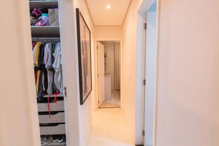 Apartamento à venda com 65m², 3 quartos e 1 vaga Apartamento à venda com 65m², 3 quartos e 1 vagaCorredor