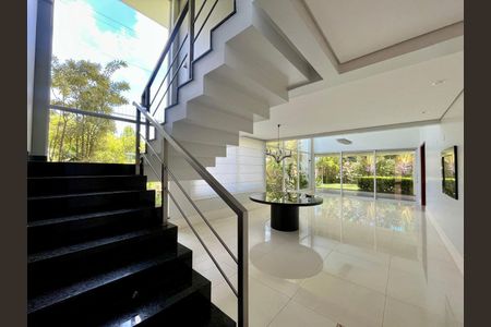 Sala de casa de condomínio à venda com 5 quartos, 435m² em Residencial Parque das Araucárias, Campinas