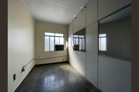 Casa à venda com 8 quartos, 200m² em Centro, Campinas