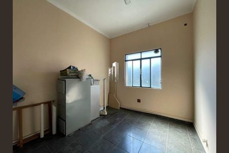 Casa à venda com 8 quartos, 200m² em Centro, Campinas