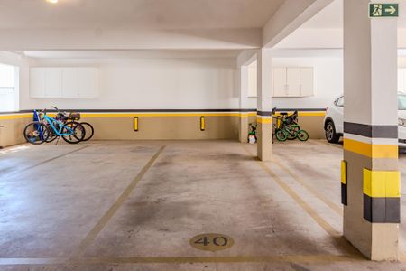 Apartamento à venda com 101m², 3 quartos e 2 vagas Apartamento à venda com 101m², 3 quartos e 2 vagasGaragem