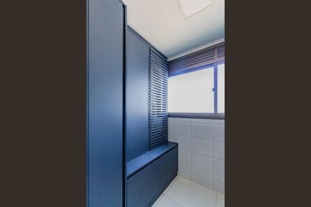 Apartamento à venda com 101m², 3 quartos e 2 vagas Apartamento à venda com 101m², 3 quartos e 2 vagasÁrea de Serviço