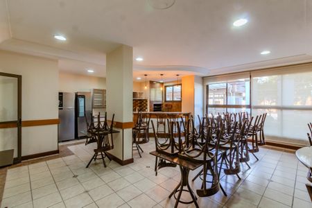 Apartamento à venda com 101m², 3 quartos e 2 vagas Apartamento à venda com 101m², 3 quartos e 2 vagasÁrea comum - Salão de festas