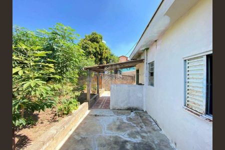 Casa à venda com 78m², 2 quartos e 2 vagas