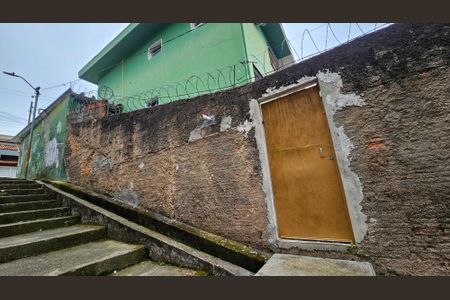 Casa para alugar com 80m², 2 quartos e sem vaga Casa para alugar com 80m², 2 quartos e sem vagaFachada