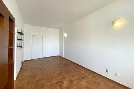 Sala de apartamento para alugar com 1 quarto, 59m² em Funcionários, Belo Horizonte