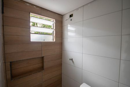 Banheiro da Suíte de casa para alugar com 1 quarto, 35m² em Vila Medeiros, São Paulo