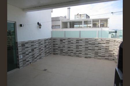 Apartamento à venda com 158m², 3 quartos e 3 vagas Apartamento à venda com 158m², 3 quartos e 3 vagasÁrea de Serviço