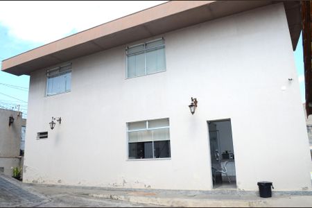 Casa à venda com 510m², 6 quartos e 6 vagasFachada