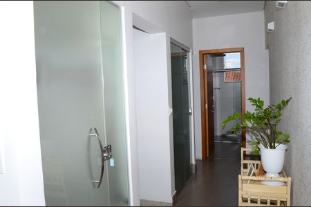 Casa à venda com 510m², 6 quartos e 6 vagasCorredor