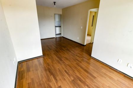 Apartamento para alugar com 70m², 2 quartos e 1 vaga Apartamento para alugar com 70m², 2 quartos e 1 vagaSala
