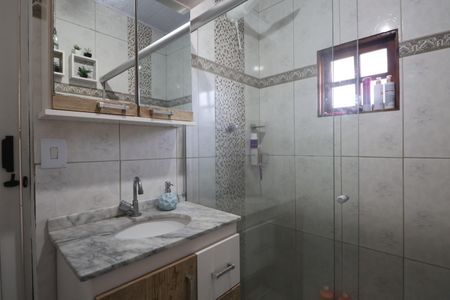 Casa à venda com 115m², 6 quartos e 2 vagasBanheiro Casa 1