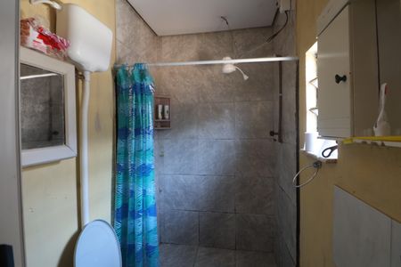 Casa à venda com 115m², 6 quartos e 2 vagasBanheiro Casa 4