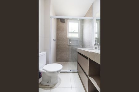 Apartamento para alugar com 116m², 2 quartos e 2 vagas Apartamento para alugar com 116m², 2 quartos e 2 vagasBanheiro da Suíte