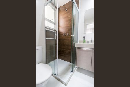 Apartamento para alugar com 116m², 2 quartos e 2 vagas Apartamento para alugar com 116m², 2 quartos e 2 vagasBanheiro da Suíte