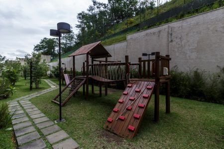 Apartamento para alugar com 116m², 2 quartos e 2 vagas Apartamento para alugar com 116m², 2 quartos e 2 vagasÁrea comum - Playground