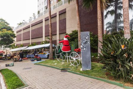 Apartamento para alugar com 116m², 2 quartos e 2 vagas Apartamento para alugar com 116m², 2 quartos e 2 vagasFachada