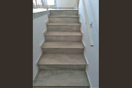 Casa à venda com 200m², 4 quartos e 5 vagas