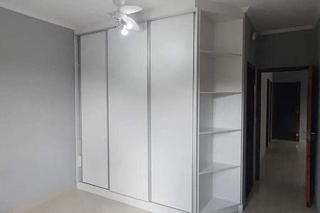 Casa à venda com 4 quartos, 171m² em Jardim Nova Europa, Campinas