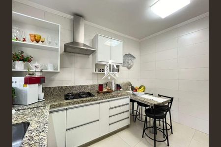 Casa à venda com 3 quartos, 187m² em Jardim Nova Europa, Campinas