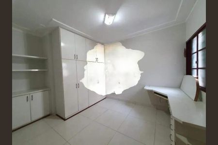 Casa à venda com 2 quartos, 360m² em Jardim do Trevo, Campinas