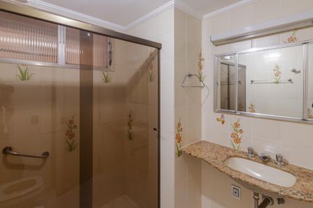 Apartamento à venda com 155m², 3 quartos e 1 vaga Apartamento à venda com 155m², 3 quartos e 1 vagaBanheiro da Suíte 1