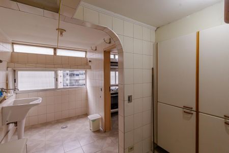 Apartamento à venda com 155m², 3 quartos e 1 vaga Apartamento à venda com 155m², 3 quartos e 1 vagaÁrea de Serviço