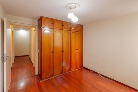 Apartamento à venda com 155m², 3 quartos e 1 vaga Apartamento à venda com 155m², 3 quartos e 1 vagaQuarto 2