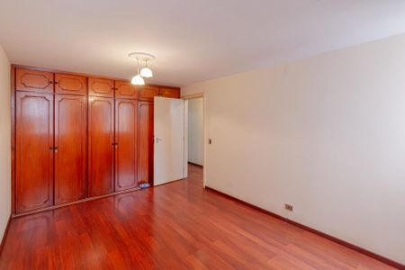Apartamento à venda com 155m², 3 quartos e 1 vaga Apartamento à venda com 155m², 3 quartos e 1 vagaQuarto 1