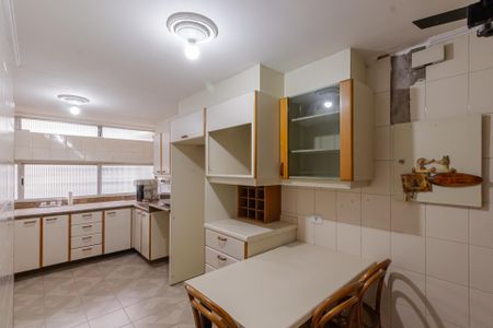 Apartamento à venda com 155m², 3 quartos e 1 vaga Apartamento à venda com 155m², 3 quartos e 1 vagaCozinha