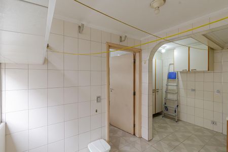 Apartamento à venda com 155m², 3 quartos e 1 vaga Apartamento à venda com 155m², 3 quartos e 1 vagaÁrea de Serviço