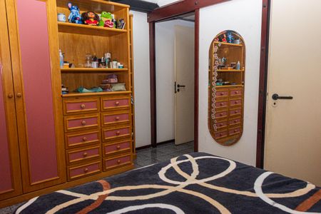 Casa à venda com 400m², 4 quartos e 3 vagasSuíte 2