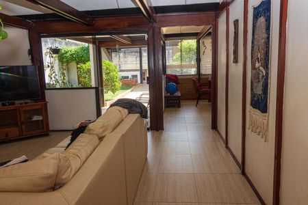 Casa à venda com 400m², 4 quartos e 3 vagasSala de TV